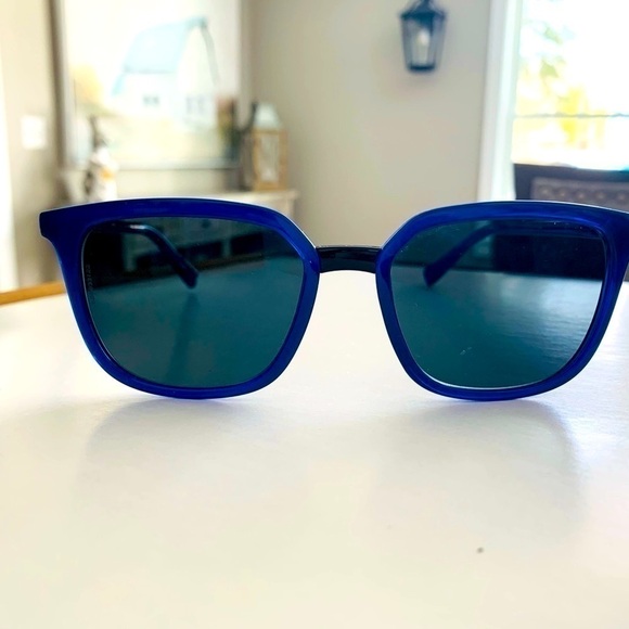 DOLCE & Gabbana Sunglasses - Picture 8 of 14